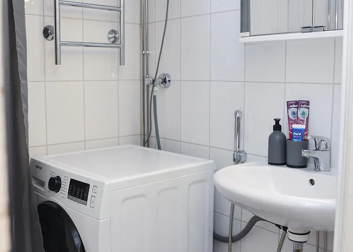 Spacious Cozy Corner Huoneisto Helsinki